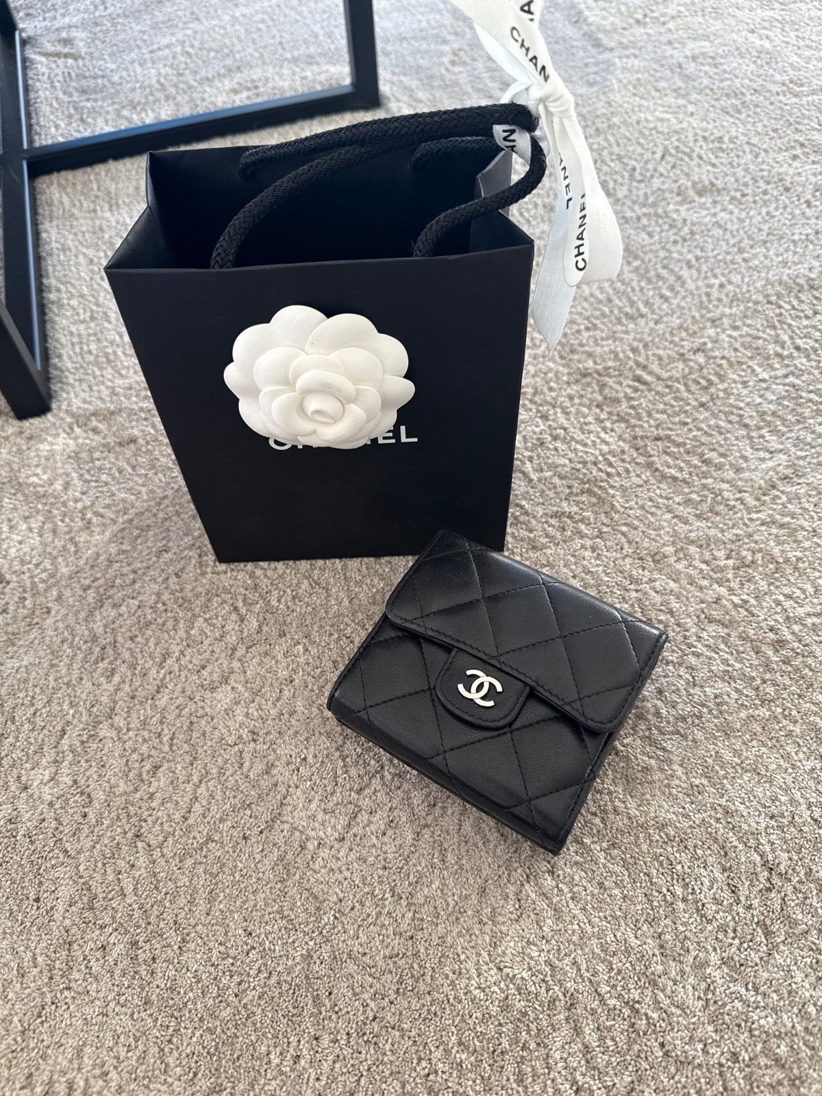 Chanel Portemonnee Zwart Leer - Authentiek & Stijlvol, Verzenden, Gebruikt, Zwart, Leer