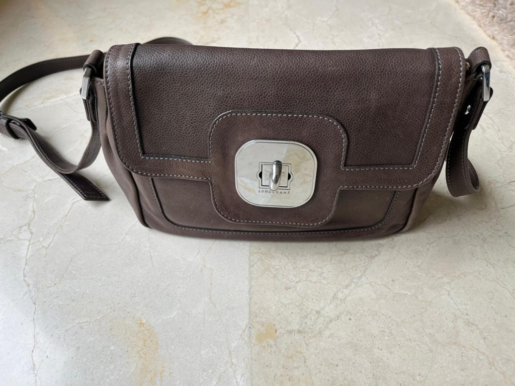 Longchamp bruine schoudertas, Sieraden, Tassen en Uiterlijk, Tassen | Damestassen, Ophalen of Verzenden, Gebruikt, Bruin, Schoudertasje