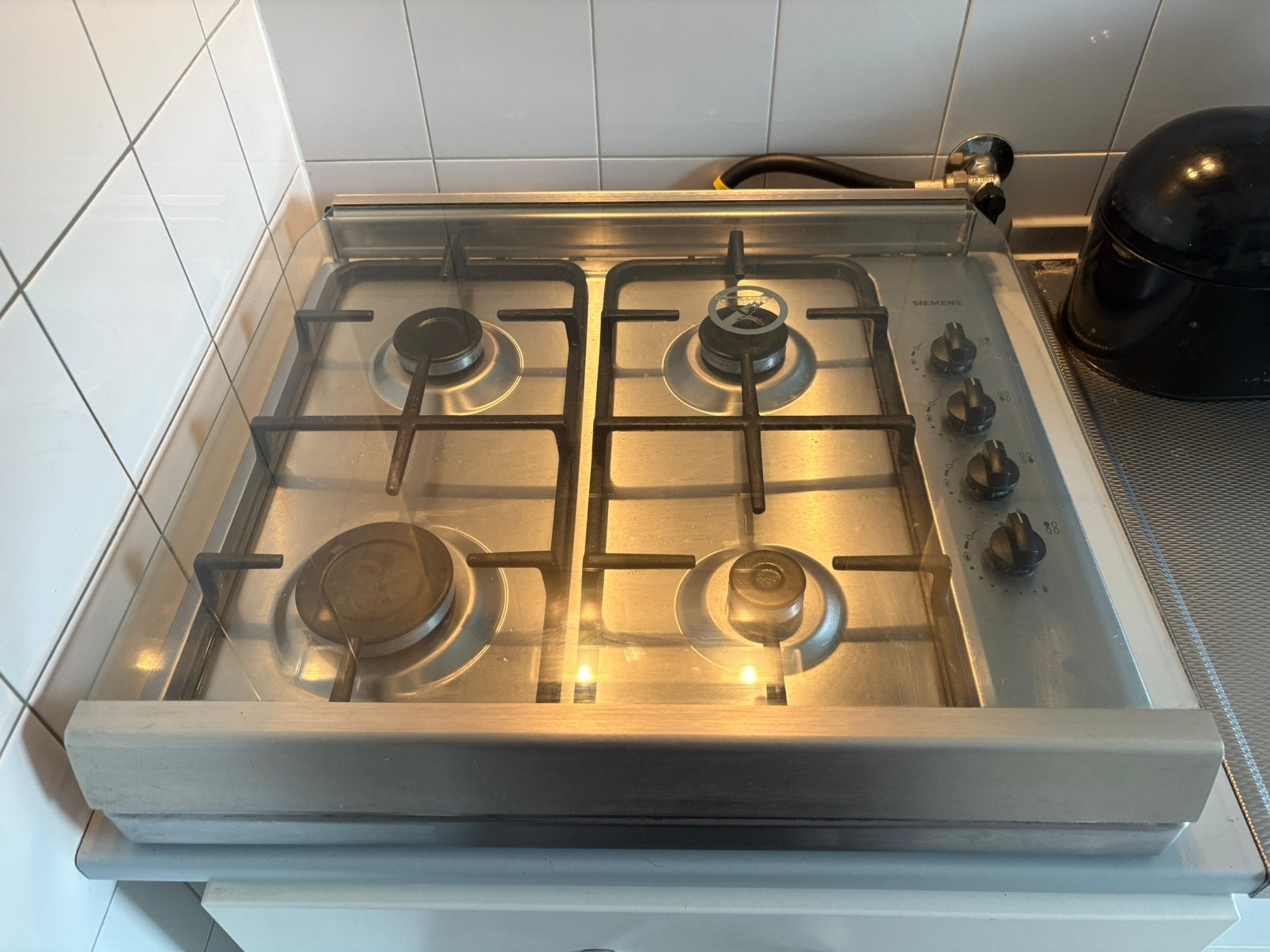Siemens gasfornuis met 4 pitten en glasplaat, Witgoed en Apparatuur, Ophalen, Gebruikt, 4 kookzones, Inbouw