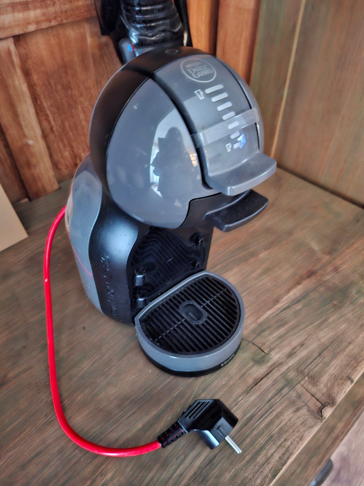 Nescafé Dolce Gusto Krups koffiezetapparaat, Koffiepads en cups, Gebruikt, Koffiemachine, Ophalen of Verzenden