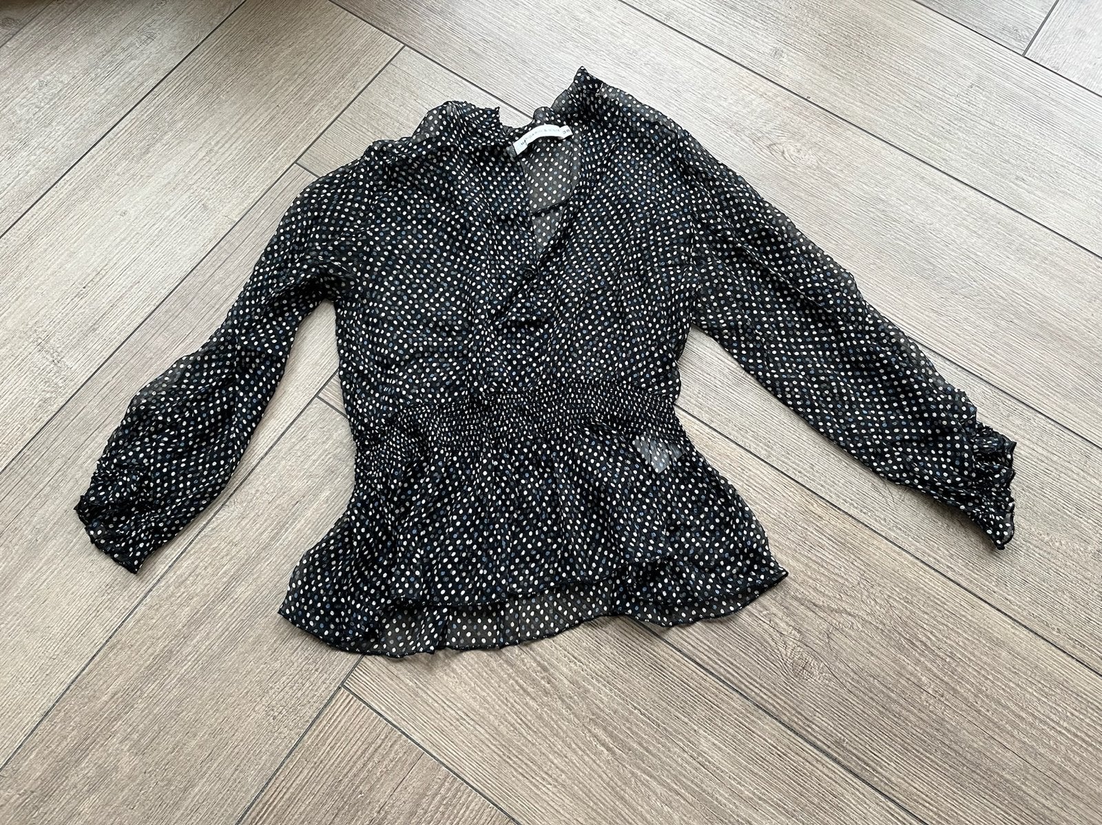 Zwarte blouse met stippen - Mandarin & Mint - Maat 38, Kleding | Dames, Maat 38/40 (M), Zwart, Ophalen of Verzenden, Zo goed als nieuw
