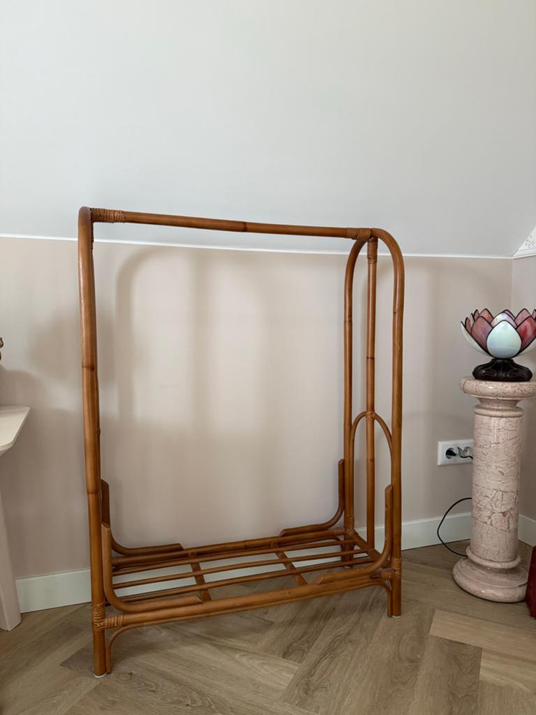Rotan kledingrek voor kinderen - Vintage stijl, Kleding | Dames, Kledingrekken, Ophalen, Zo goed als nieuw