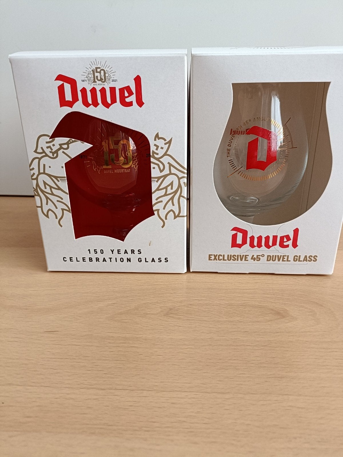 Duvel 45 graden glas en 150 jaar, Verzamelen, Biermerken, Ophalen of Verzenden, Zo goed als nieuw, Glas of Glazen, Duvel