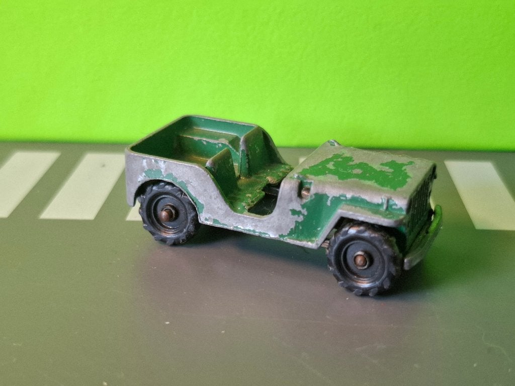 Majorette Rail Route 7 - Jeep [groen] 1/65, Ophalen of Verzenden, Gebruikt, Auto