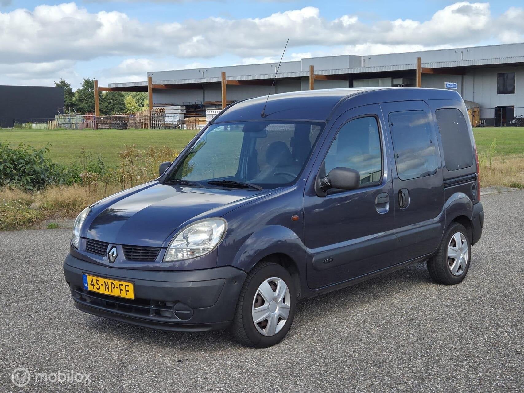 Renault Kangoo combi 1.2-16V Air 2x schuifdeur / Apk / NAP, Auto's, Renault, Voorwielaandrijving, 4 cilinders, Blauw, Bedrijf
