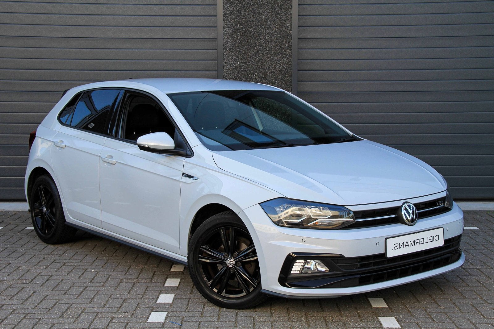 Volkswagen Polo R-Line DSG | 2x R line | Ice White | Vol!, 95 pk, Met garantie (alle), Origineel Nederlands, 999 cc