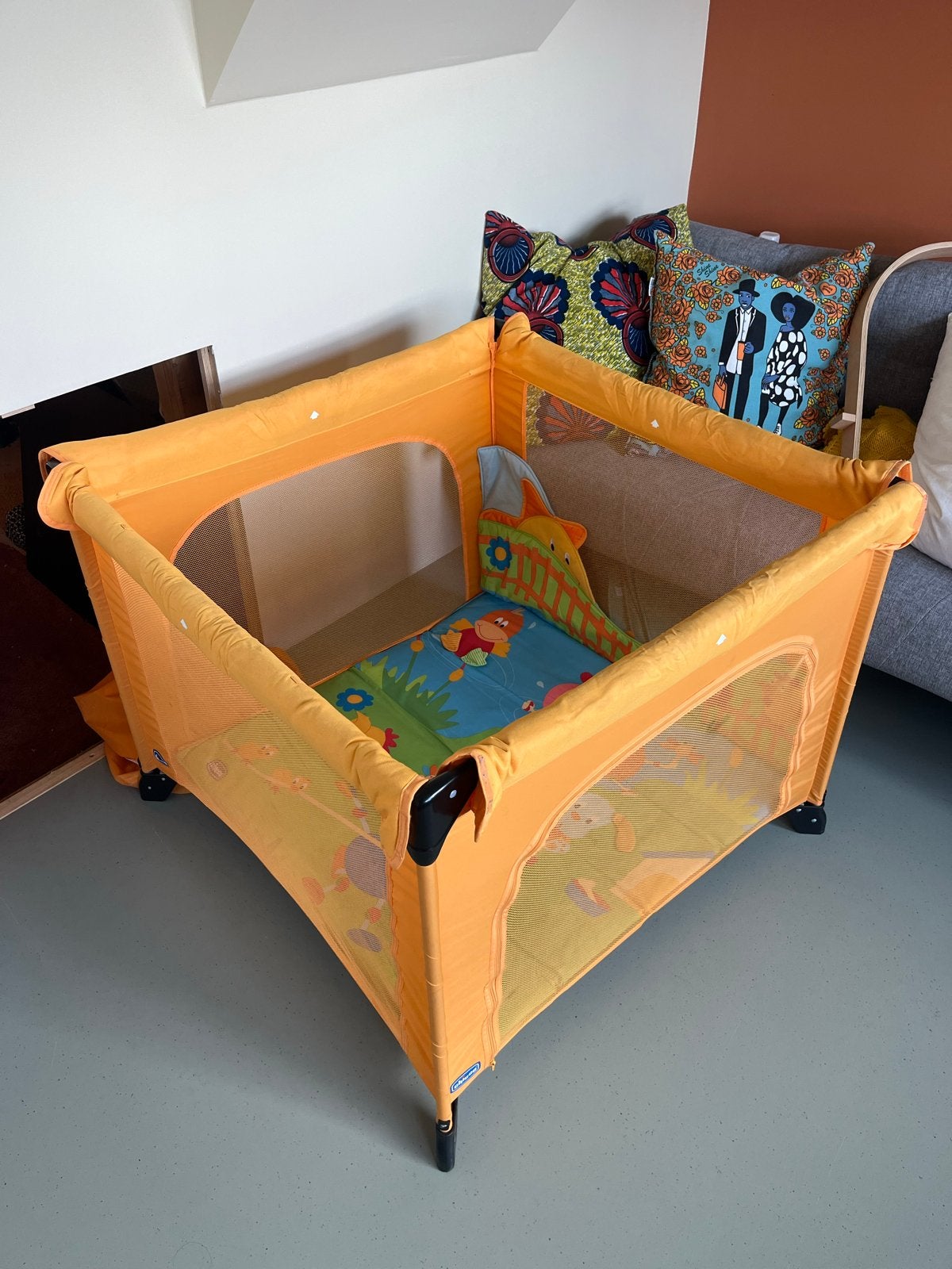 Opvouwbare Chicco baby box, Ophalen of Verzenden, Gebruikt, Vierkant, Boxkleed