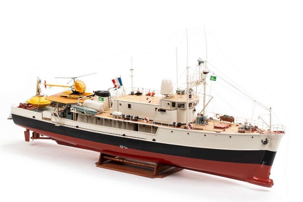 NIEUWE Billing Boats “Calypso”, Hobby en Vrije tijd, Modelbouw | Boten en Schepen, Ophalen of Verzenden, Nieuw, 1:32 tot 1:50