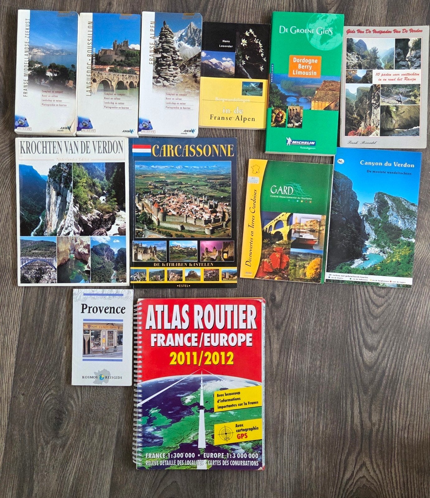 Diverse Vakantieboeken en Reisgidsen Frankrijk, Boeken, Ophalen of Verzenden, Gelezen, Europa, Overige merken