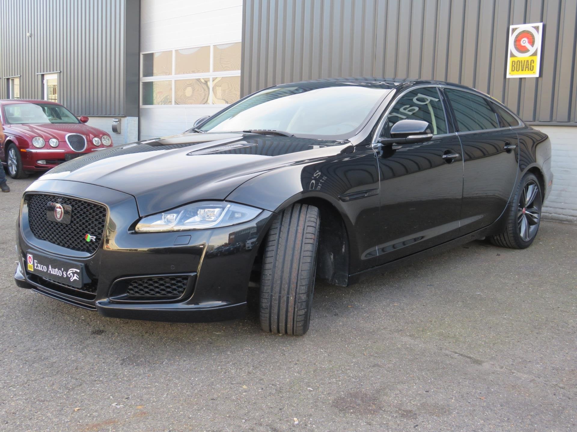 Jaguar XJR 5.0 V8 SC, Auto's, Automaat, Dealer onderhouden, Achterwielaandrijving, Met garantie (alle)