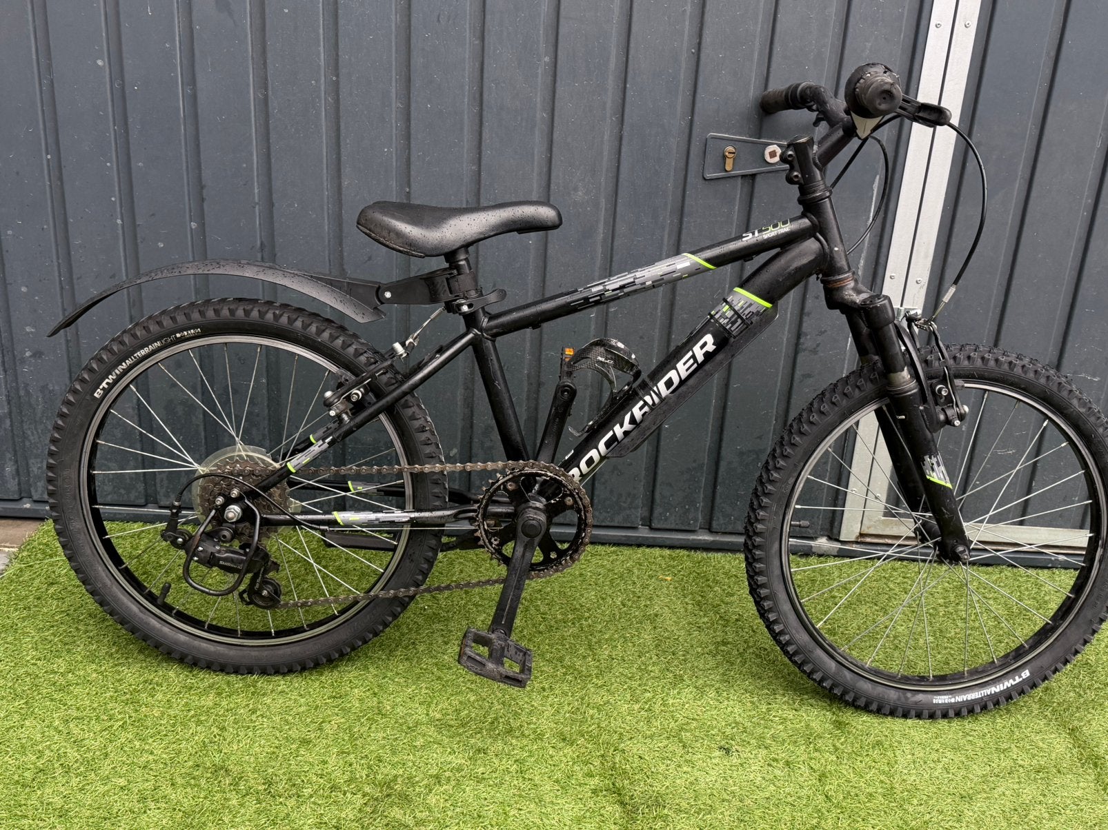 Rocckrider ST500 - 20 inch Kinderfiets MTB Mountainbike, Fietsen en Brommers, 16 tot 20 inch, Velgrem, V-brakes, Aluminium