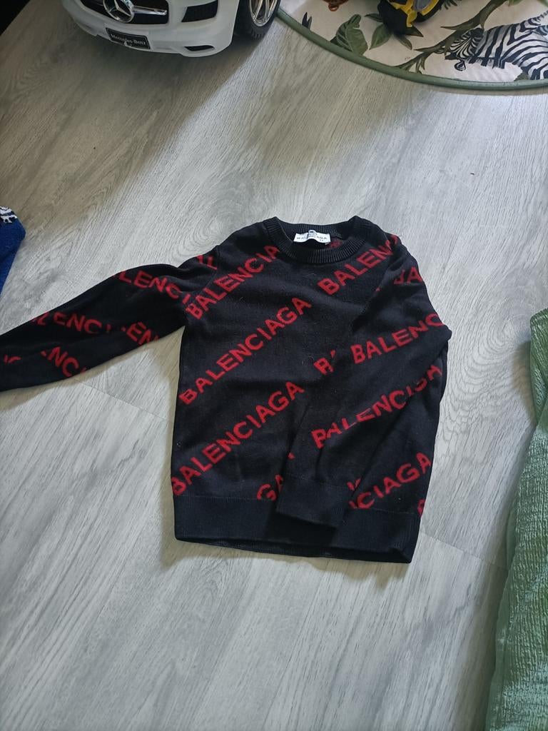 Balenciaga trui zwart rood maat 92/98, Gebruikt, Jongen of Meisje, Trui of Vest, Balenciaga