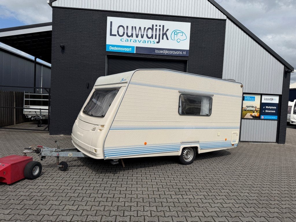 CARAVELAIR Bamba 426 ’98 (Bed 205cm. 840kg), Vast bed, Bedrijf, Treinzit, 750 - 1000 kg
