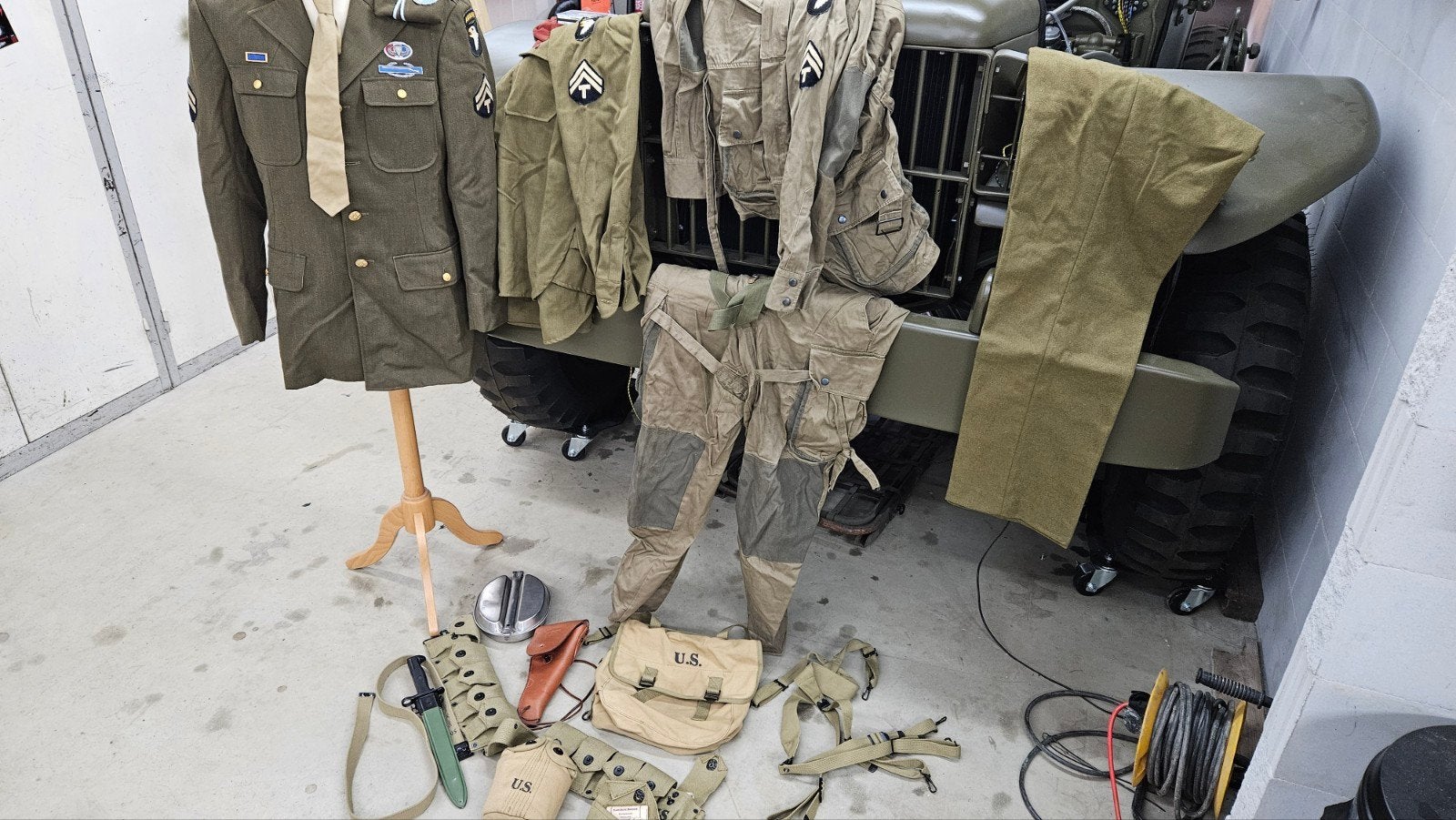 Reproductie Amerikaans WOII Airborne Uniformen en Uitrustin, Verzamelen, Ophalen of Verzenden, Landmacht, Amerika, Kleding of Schoenen