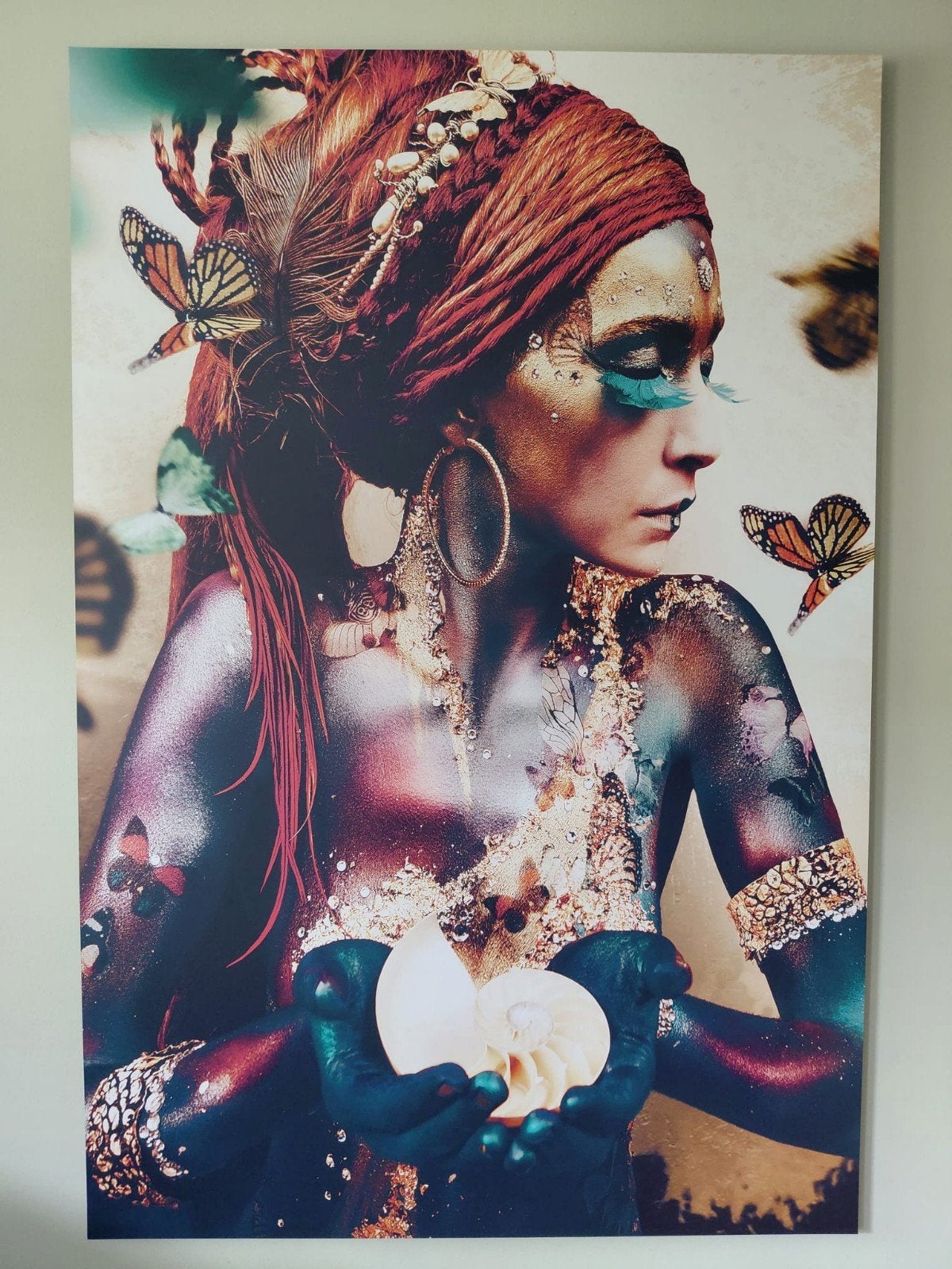 SUMMON By Jaime Ibarra - women with butterflies, Ophalen, Zo goed als nieuw, 100 tot 125 cm, Schilderij