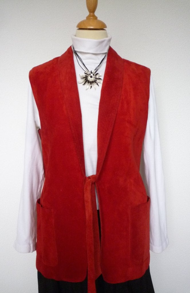 368 (NIEUW) SUEDE LANG gilet, Ophalen of Verzenden, Nieuw, Maat 36 (S), Rood
