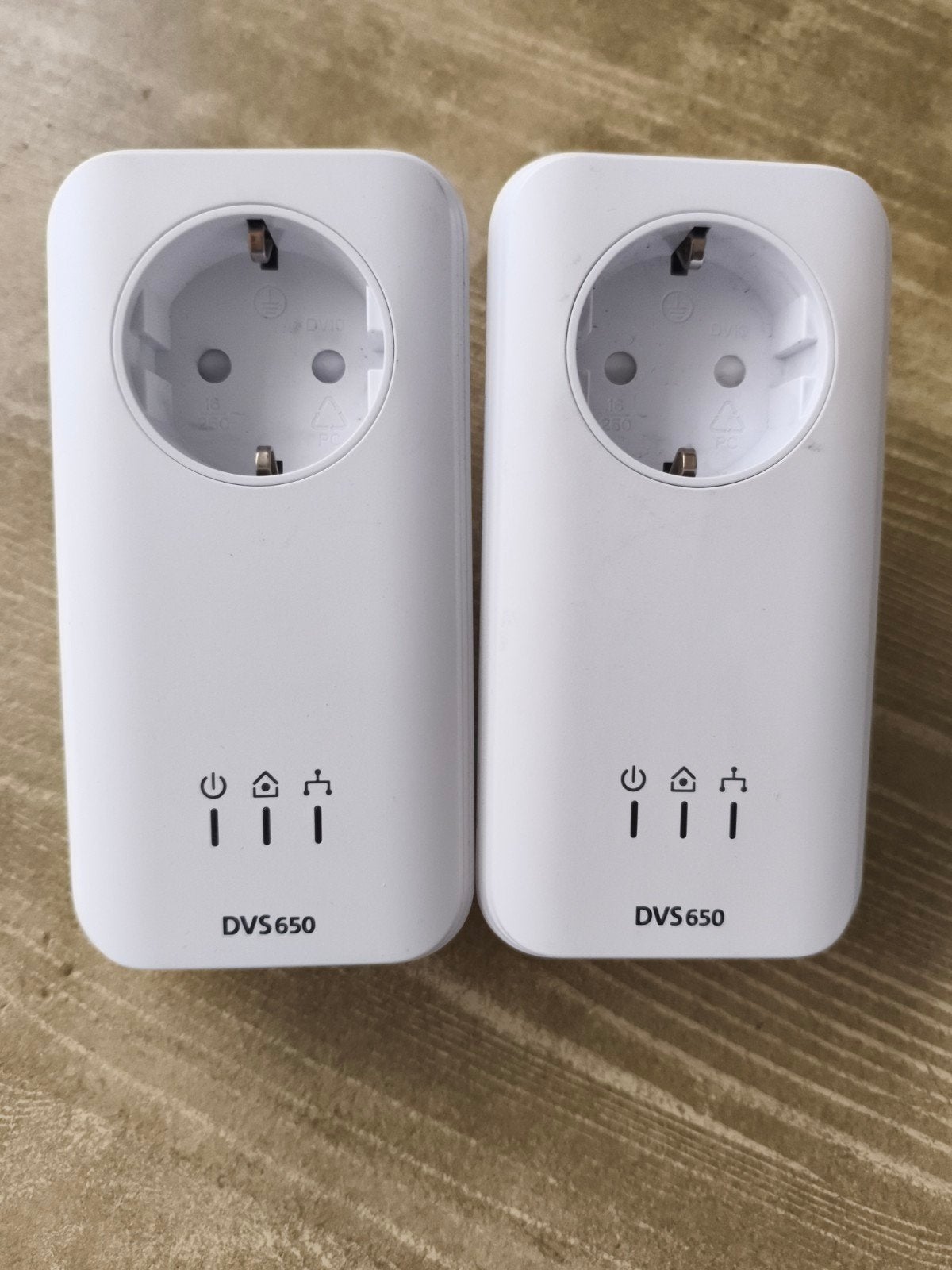 Devolo DVS 650 Powerline Adapters (2 stuks), Computers en Software, Ophalen of Verzenden, Gebruikt, Devolo