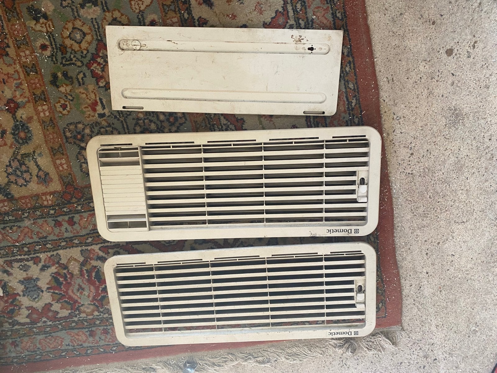 Ventilatierooster koelkast Dometic ls100 en ls200, Ophalen of Verzenden