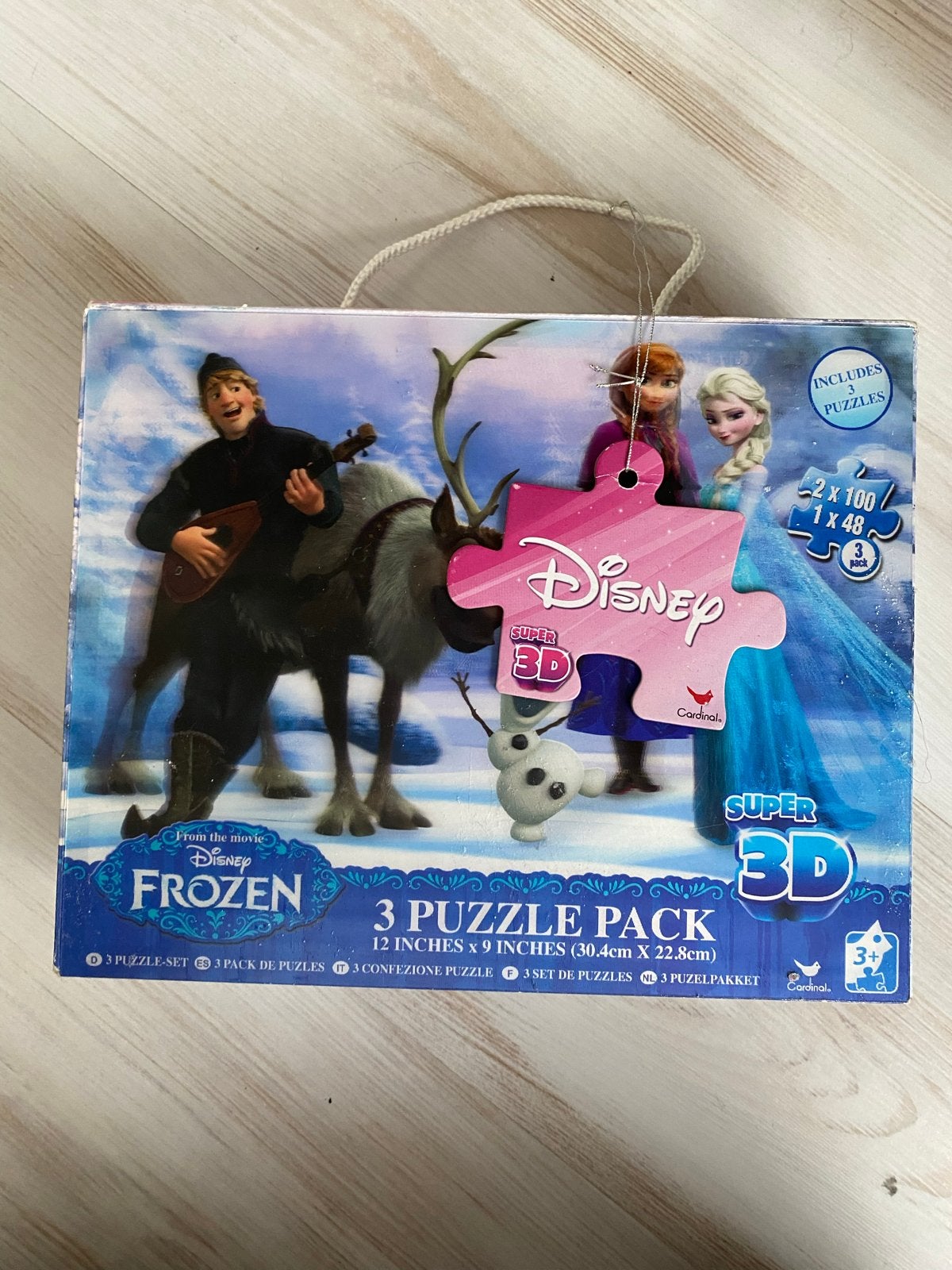 Disney Frozen 3D Puzzel Pak - 3 Puzzels in één, Ophalen, Meer dan 50 stukjes, Gebruikt, 2 tot 4 jaar