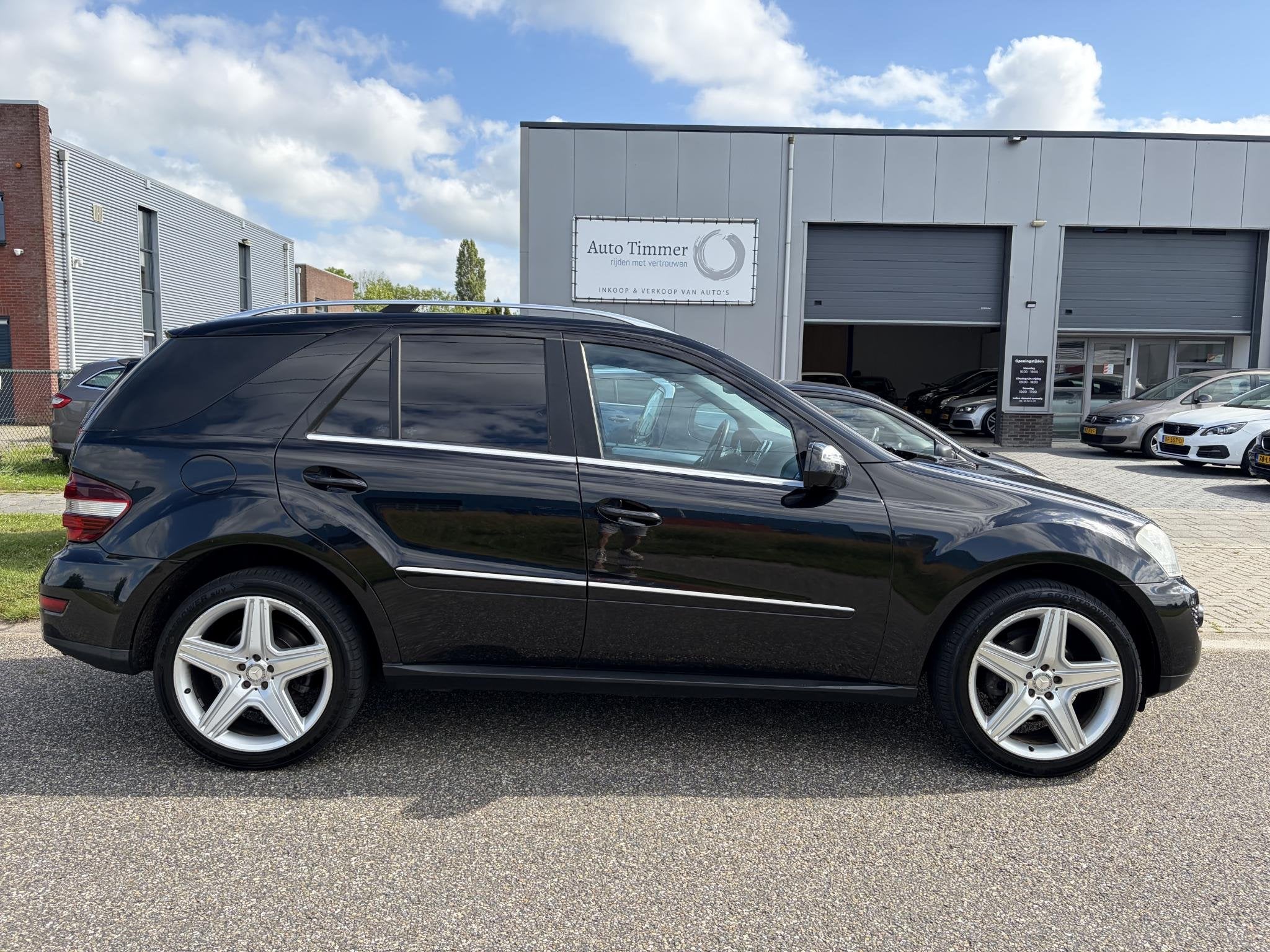 Mercedes-Benz M-klasse 320 CDI AMG, Auto's, Automaat, Gebruikt, Leder en Stof, 2987 cc