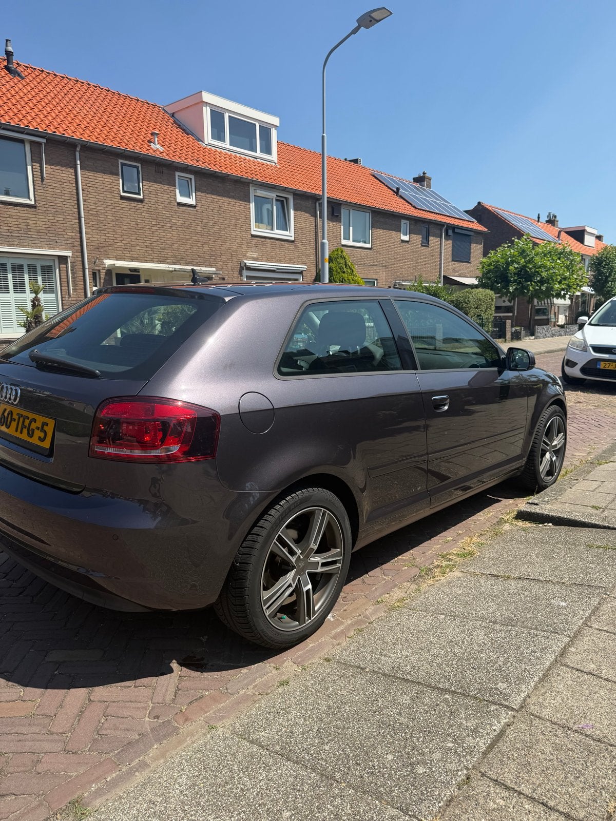 Audi A3 1.2TFSI 77KW 3D 2012 Grijs, Voorwielaandrijving, 4 cilinders, Origineel Nederlands, 1200 kg