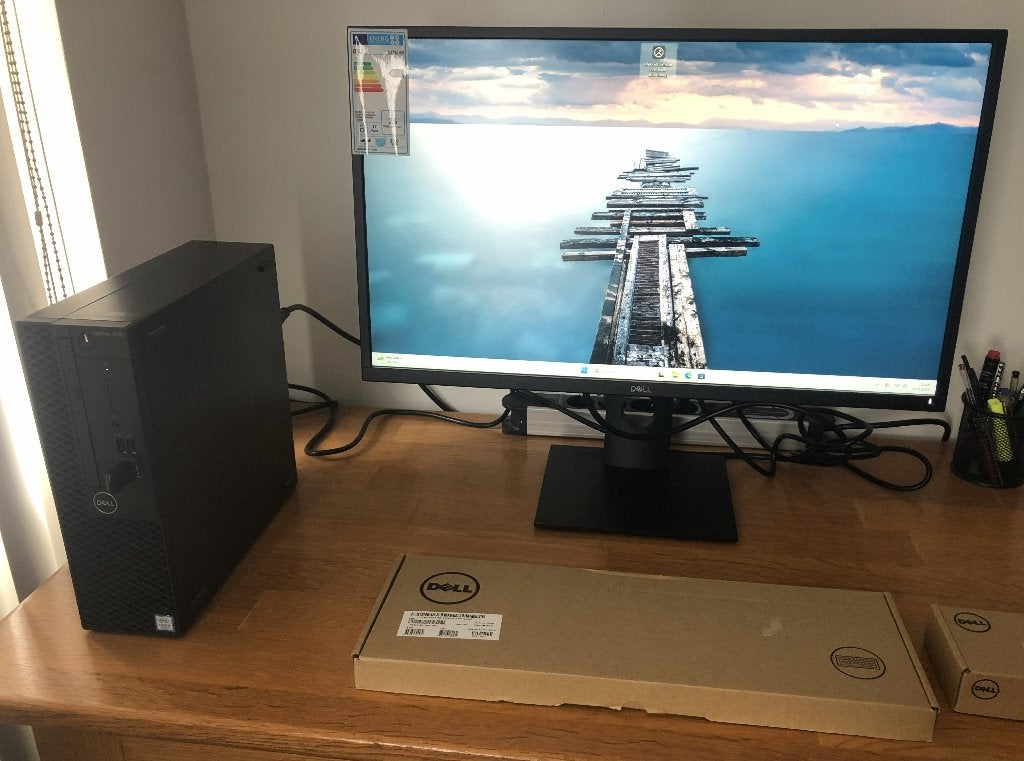 Complete Set Dell Optiplex 3070 I5-9500 SFF, Ophalen, Met monitor, 512 GB, Zo goed als nieuw