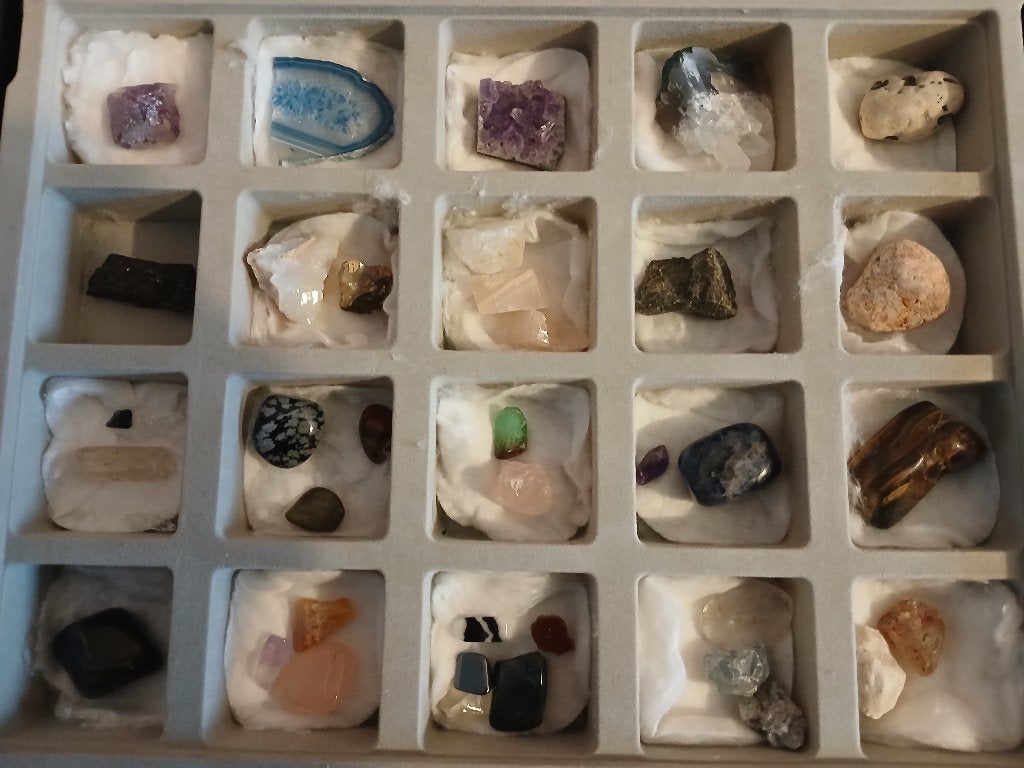 Mooie mineralen verzameling, Ophalen of Verzenden, Mineraal