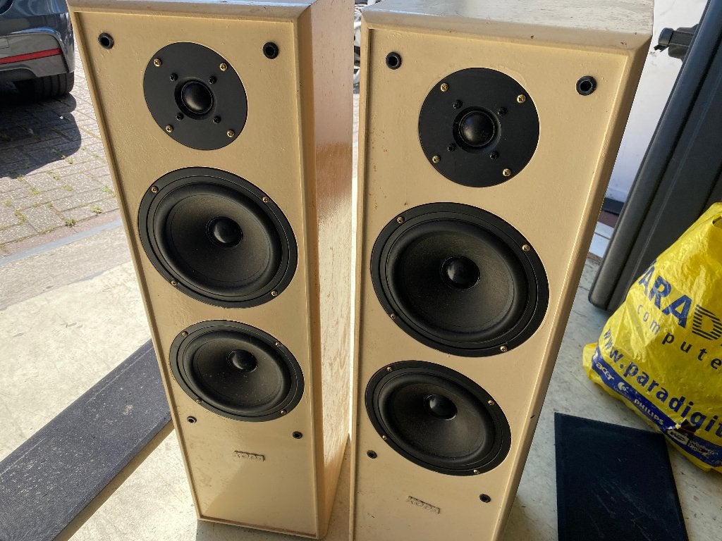 Koda AV968F | 100 Watt, Gebruikt, 120 watt of meer, Front, Rear of Stereo speakers, Ophalen