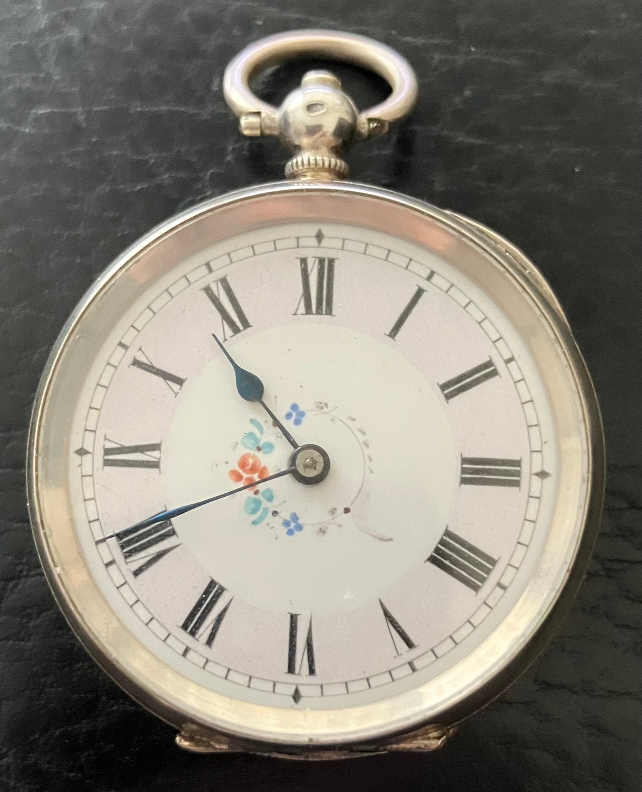 Antiek dames zakhorloge met sleutel opwinding goed lopend, Ophalen of Verzenden, Zilver, Overige merken, 1900 tot 1930
