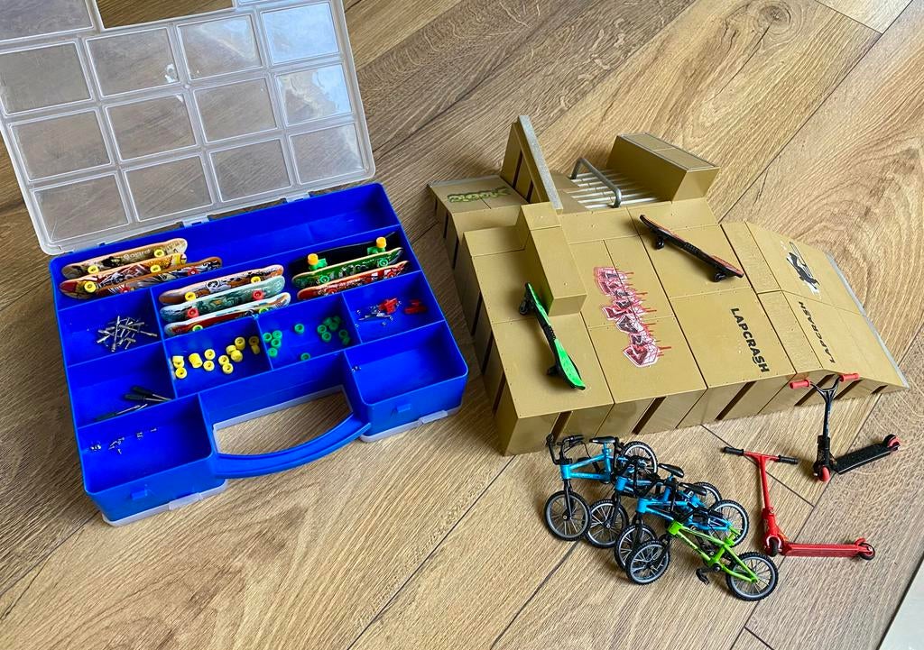 Mini skateboard ramp, Ophalen of Verzenden, Zo goed als nieuw
