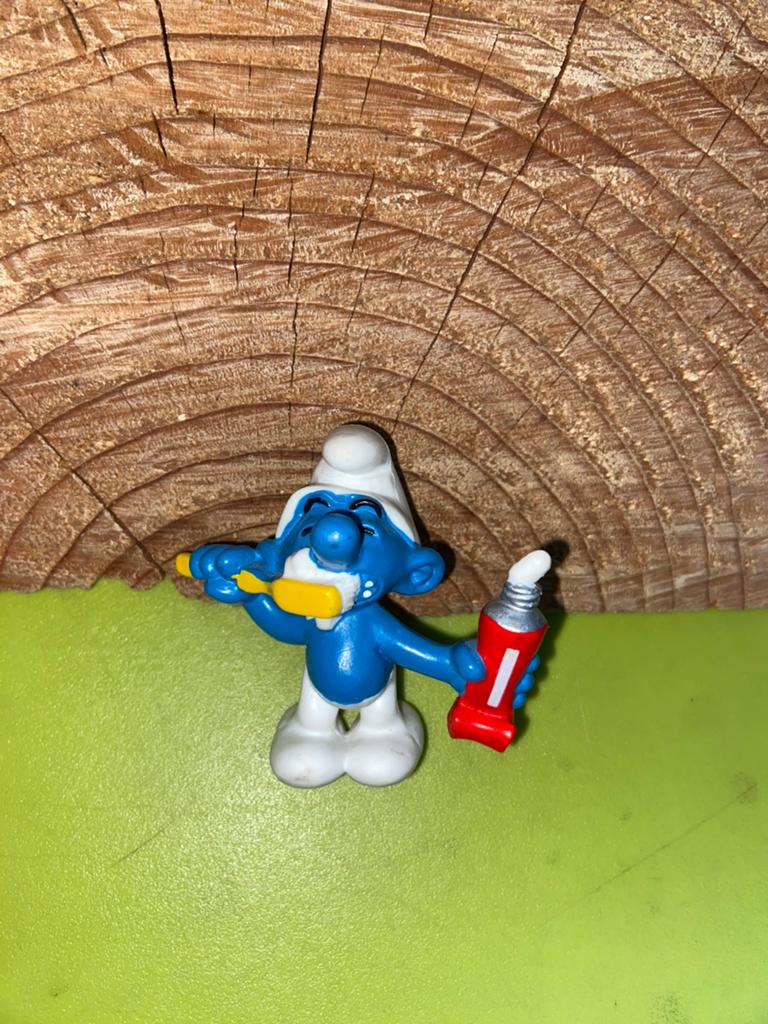 Smurfen smurf poetst tanden, Verzamelen, Ophalen of Verzenden, Zo goed als nieuw, Verschillende Smurfen
