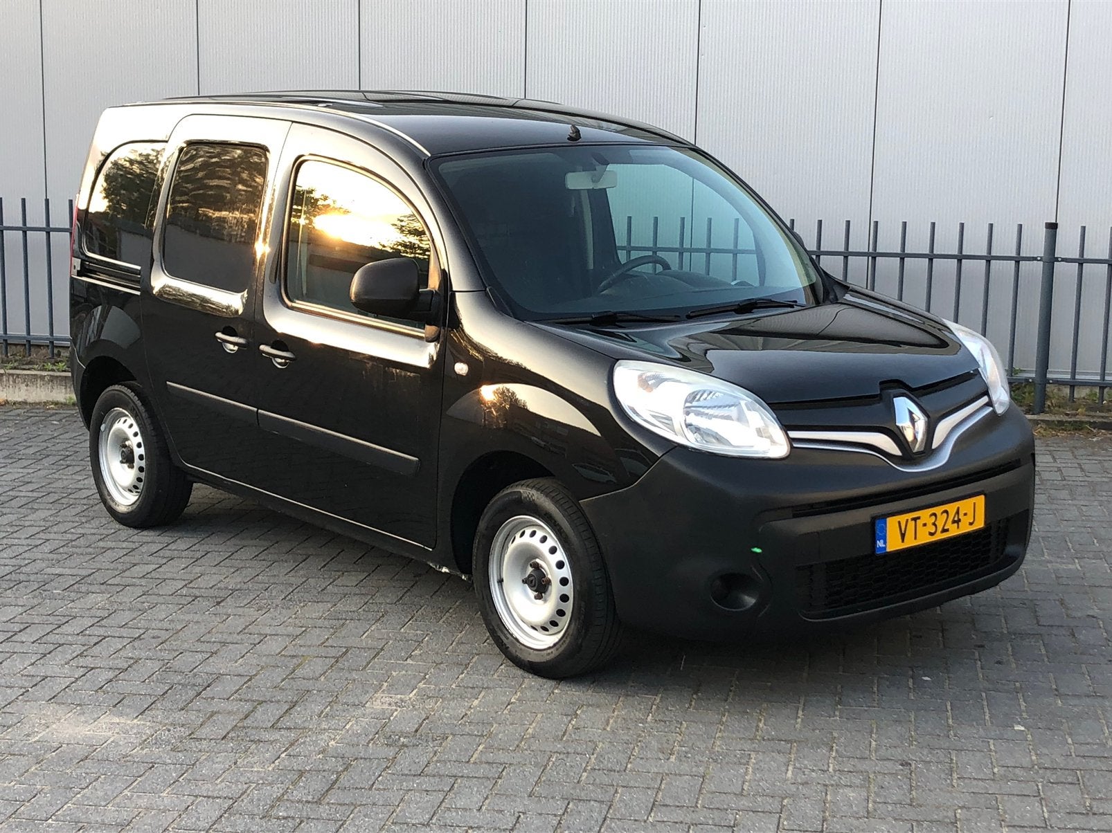 Renault Kangoo express 1.5 dCi Express Comfort 2016, Parkeersensor, Stof, 74 pk, 4 cilinders