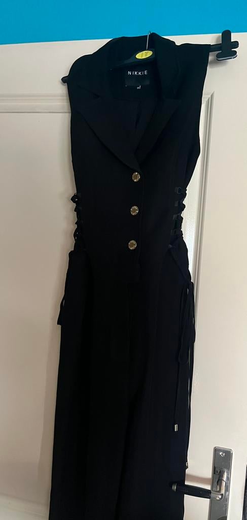 NIKKIE jumpsuit horn, Kleding | Dames, Jumpsuits, Nieuw, Maat 38/40 (M), Zwart, Verzenden