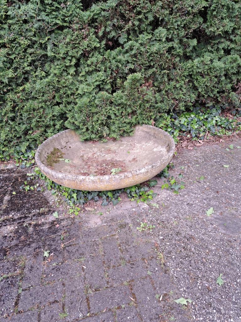 Grote ronde betonnen bloembak, Tuin en Terras, Ophalen, Gebruikt, Rond