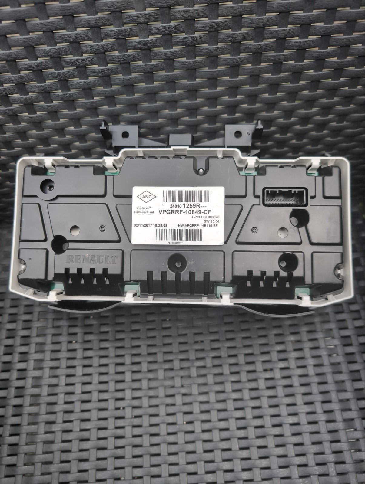 Renault Clio 4 Tacho Dashboard 248101259R VPGGRRF-10849-CF, Ophalen, Gebruikt, Renault