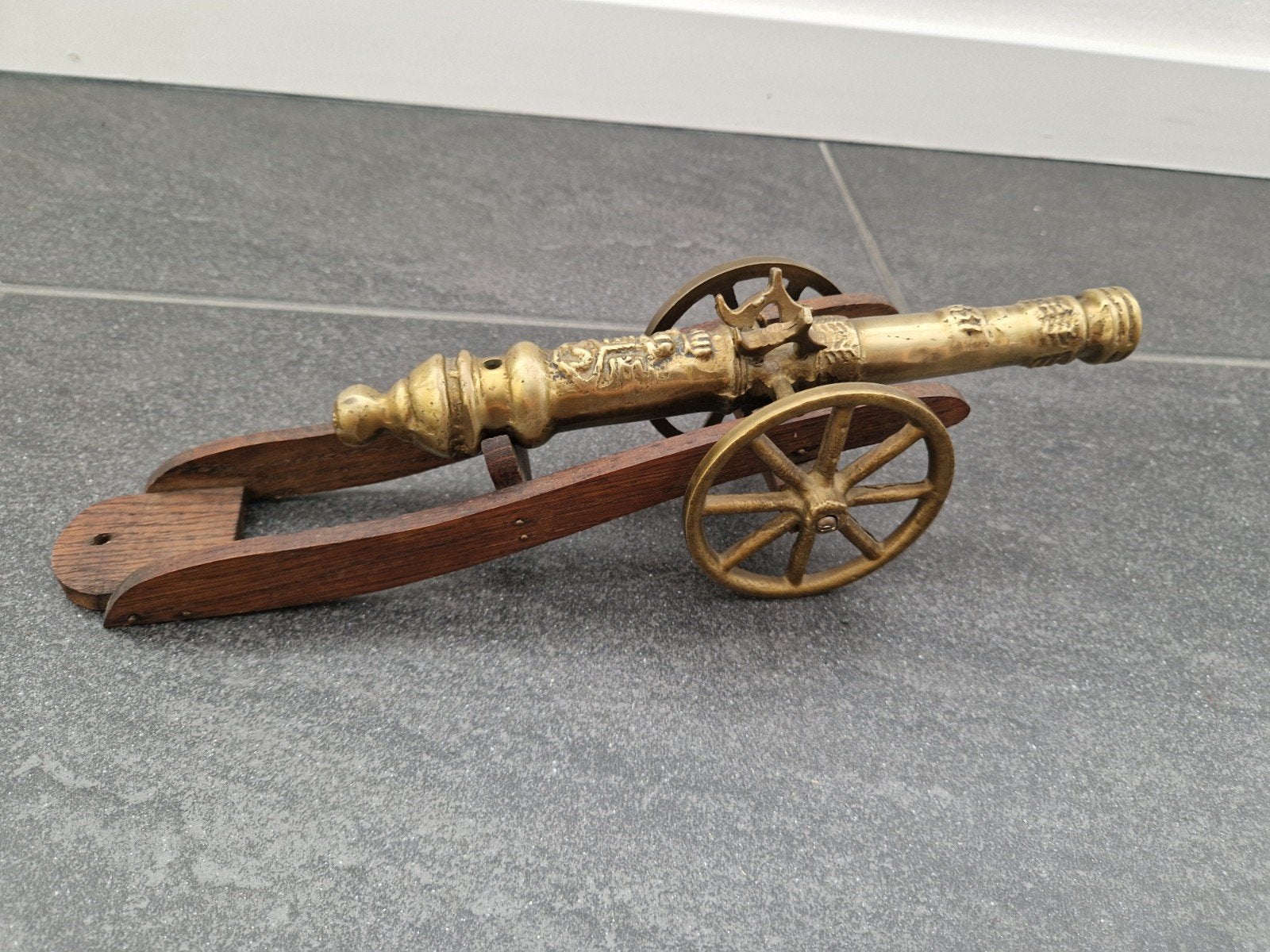 Decoratief kanon van messing en hout, Ophalen of Verzenden