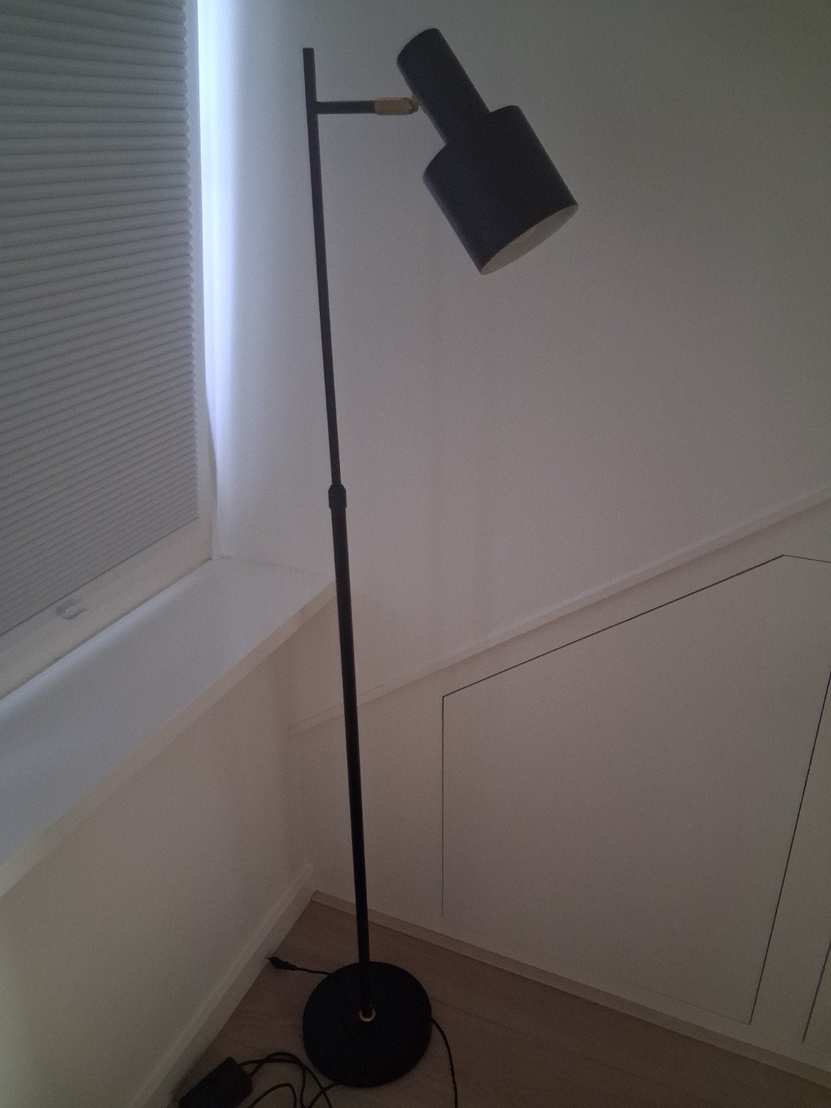 Karwei staande lamp zwart Nordin - 150 cm hoog, Ophalen, Gebruikt, Metaal, Modern