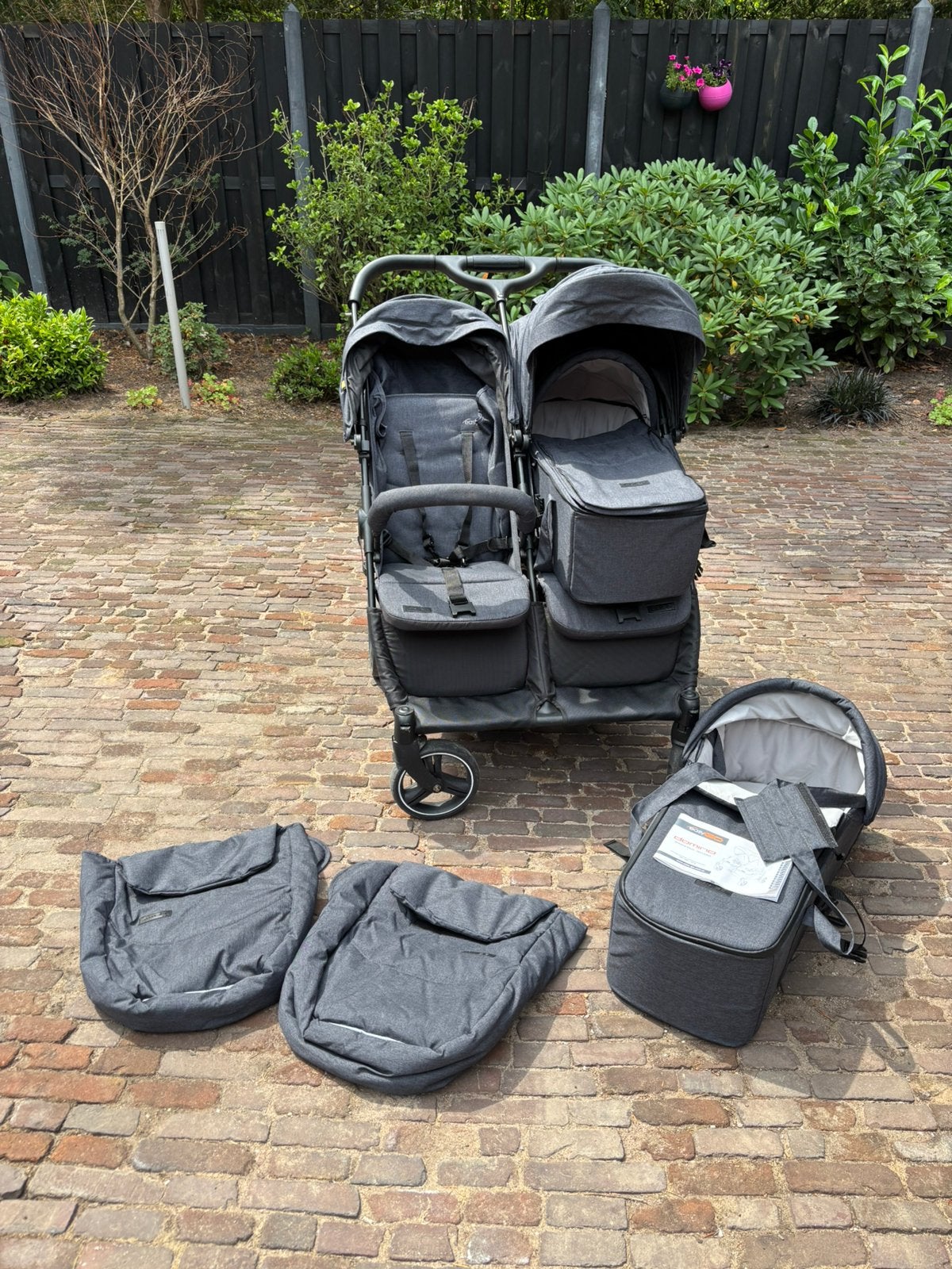 Easy go tweelingkinderwagen domino coal, Ophalen, Zo goed als nieuw, Overige merken