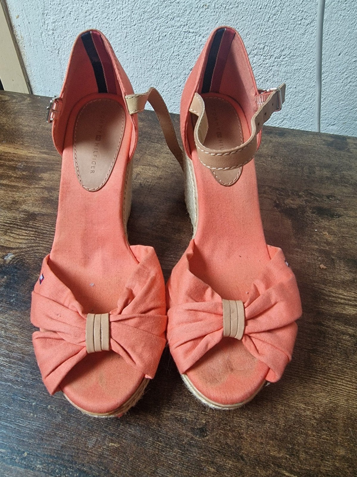 Tommy Hilfiger Espadrilles met sleehak - Maat 38, Oranje, Ophalen of Verzenden, Espadrilles of Moccasins, Gedragen