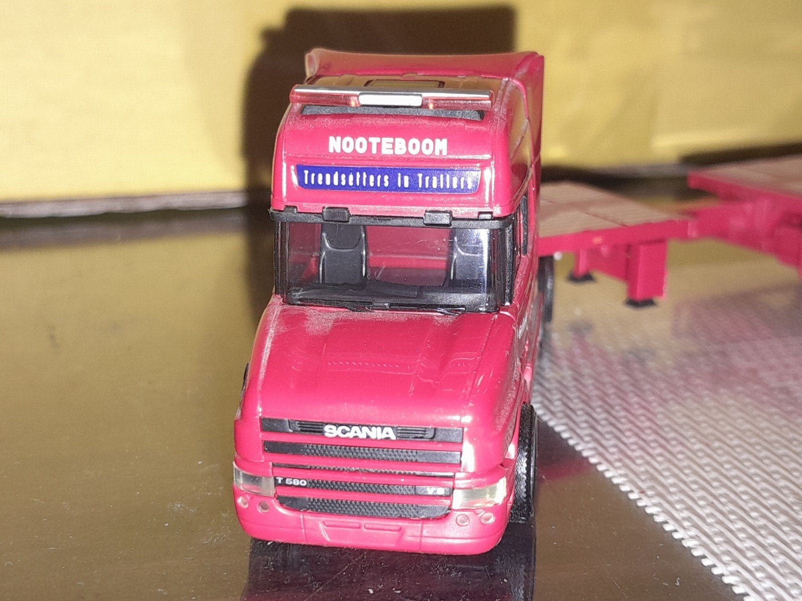Nooteboom, Hobby en Vrije tijd, Modelauto's | 1:87, Ophalen of Verzenden, Bus of Vrachtwagen