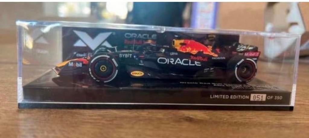Max verstappen, Ophalen of Verzenden, Zo goed als nieuw, Bburago