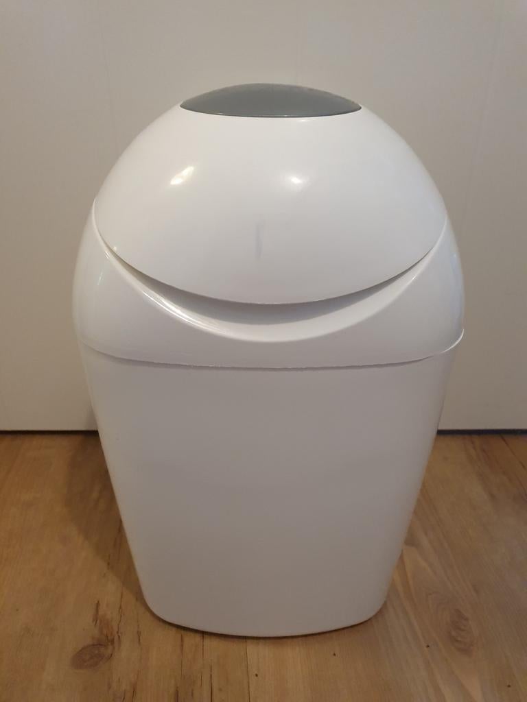 Luieremmer Tommee Tippee Sangenic, Kinderen en Baby's, Badjes en Verzorging, Ophalen of Verzenden, Zo goed als nieuw, Luieremmer