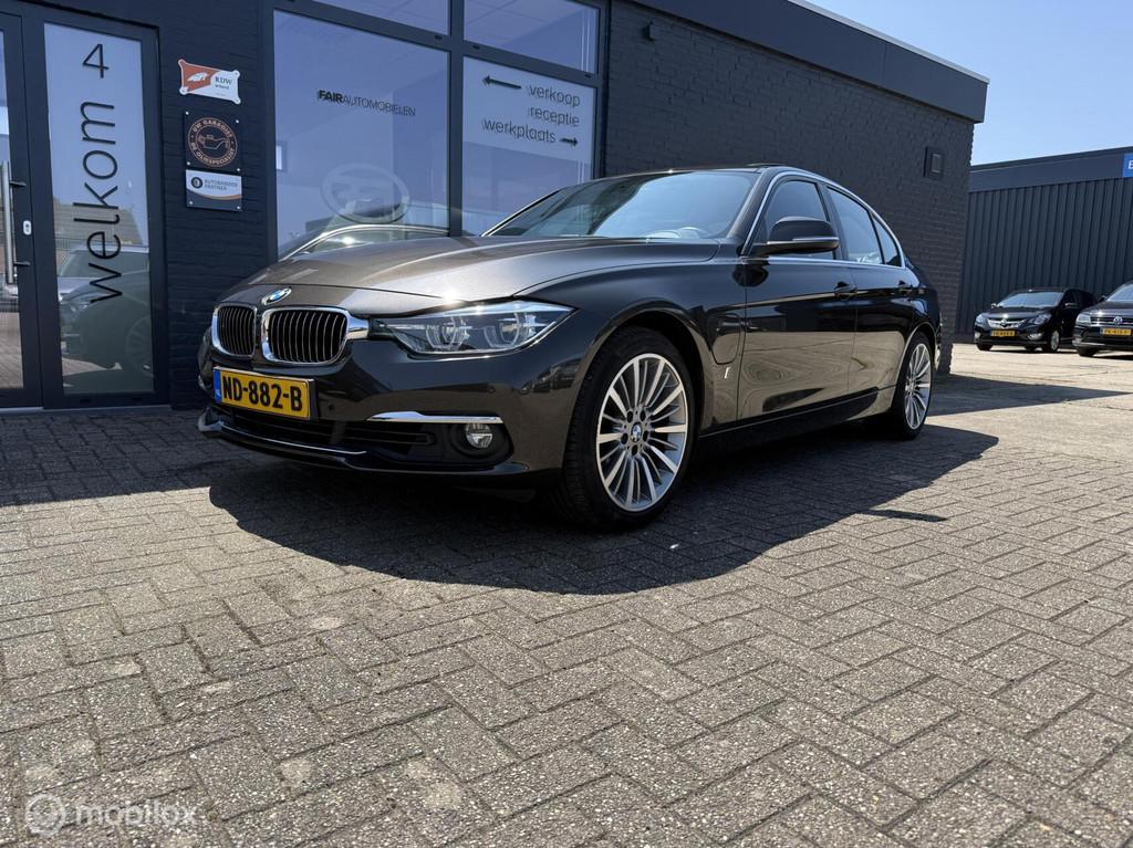 BMW 3-serie 330e Centennial Executive €15950, 1998 cc, Achterwielaandrijving, Gebruikt, 4 cilinders