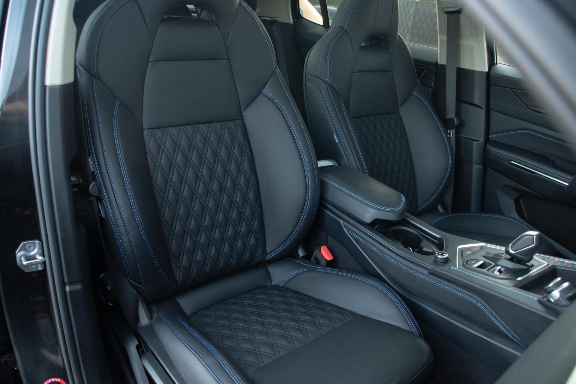 Lynk & Co 01 1.5 | Leder | Pano | DAB | 360 camera, Auto's, Met garantie (alle), Bedrijf, 1854 kg, Hybride Elektrisch/Benzine