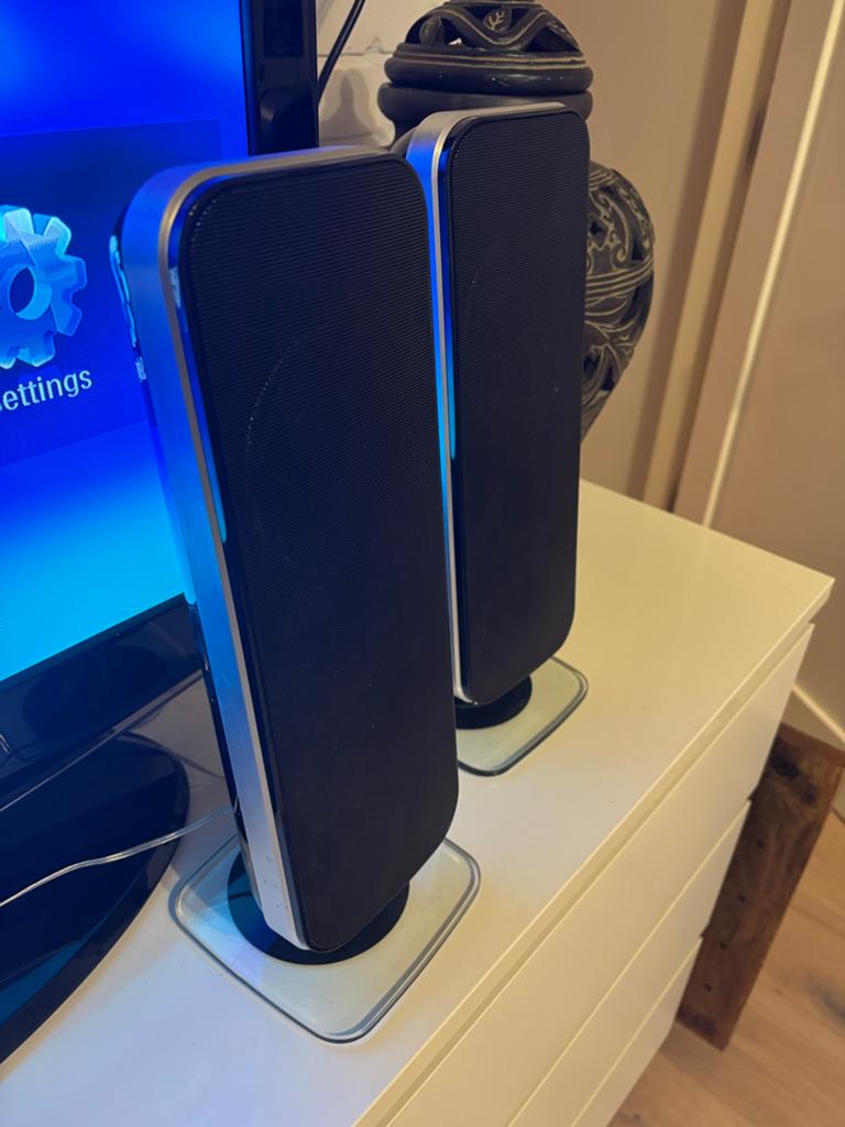 Philips HTS7200 subwoofer en twee bijbehorende speakers., Ophalen of Verzenden, Minder dan 60 watt, Subwoofer, Philips