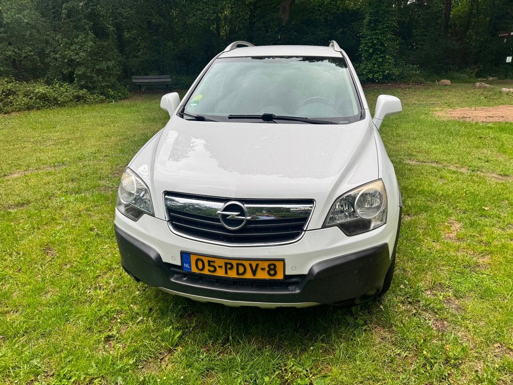 Opel Antara 2.4-16V Edition 2x4, Auto's, Opel, Voorwielaandrijving, Gebruikt, 4 cilinders, Wit