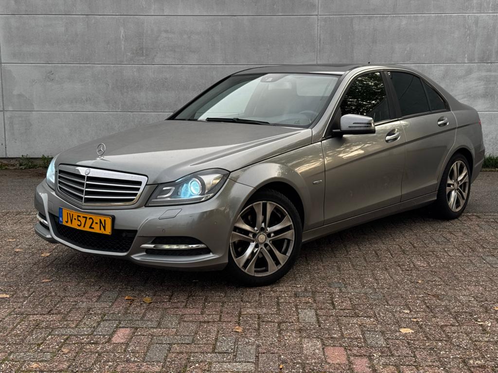 Mercedes-Benz C-Klasse 1.8 C200 Kompressor Sedan AUT 2011, Auto's, Achterwielaandrijving, 1800 kg, Zwart, 4 cilinders
