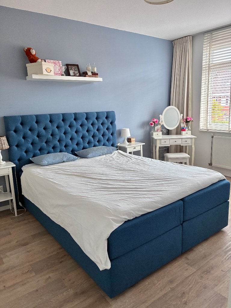 Swiss Sense Boxspring 160x210 met 9 mnd Matt Sleeps Topper, Ophalen, Gebruikt, Blauw, 210 cm