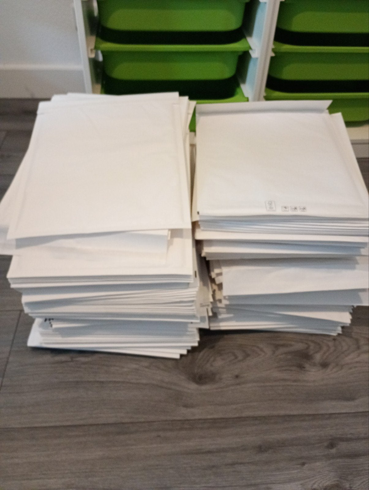 Grote partij FSC bubbelenveloppen - 200 stuks, Ophalen of Verzenden