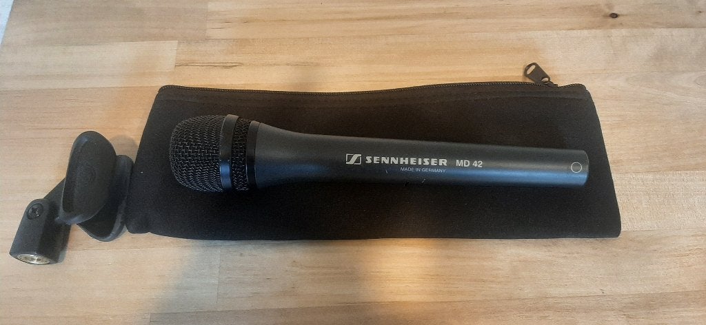 Sennheiser MD 42 Microfoon - Made in Germany, Ophalen of Verzenden, Gebruikt, Zangmicrofoon